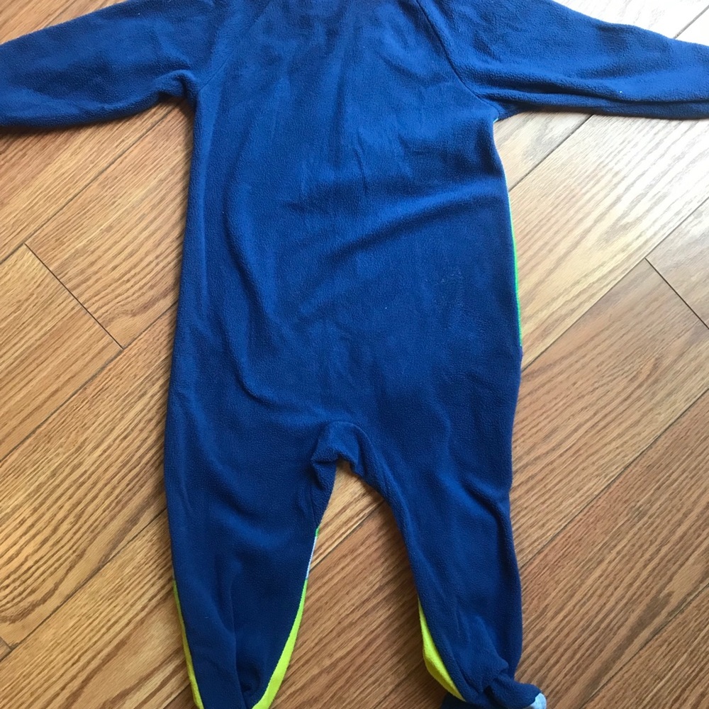Nickelodeon 24m size Paw Patrol pajamas. - Picture 4 of 4